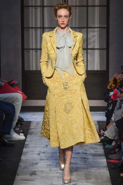 Look 21